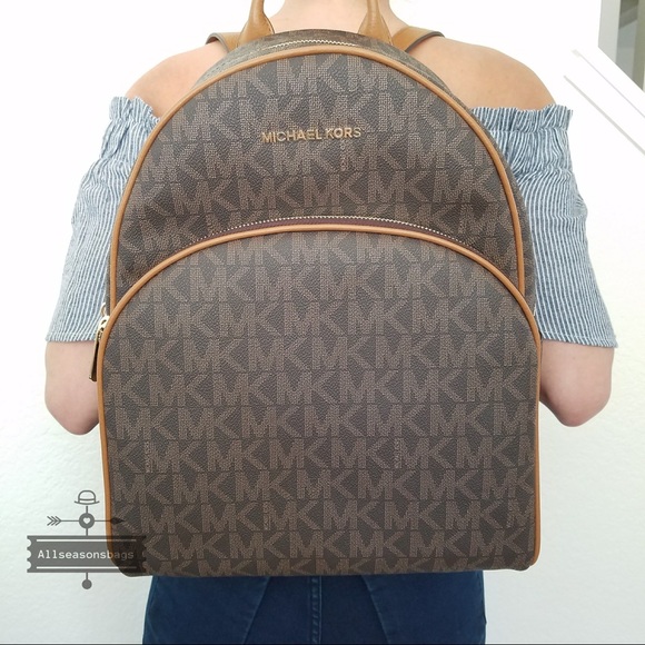 NWT Michael Kors abbey large backpack brown acorn - Picture 2 of 8